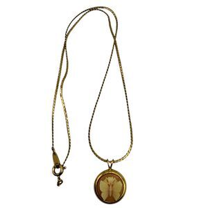 Trifari Butterfly cameo pendant necklace 1970s 1980s vintage stamped